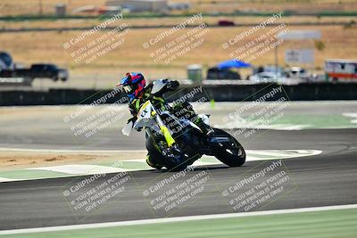 media/Sep-07-2025-TrackXperience (Sun) [[ee17e62fad]]/Level 3/Session 4 (Lower Chicane)/